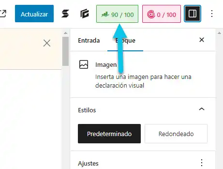 Pantalla que muestra dónde acceder al panel de Rank Math